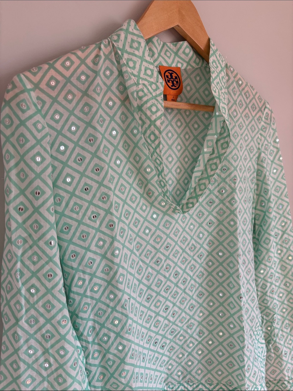 Tory Burch Mint Sequinned Geometric V-Neck Cotton Blouse - Picture 8 of 12